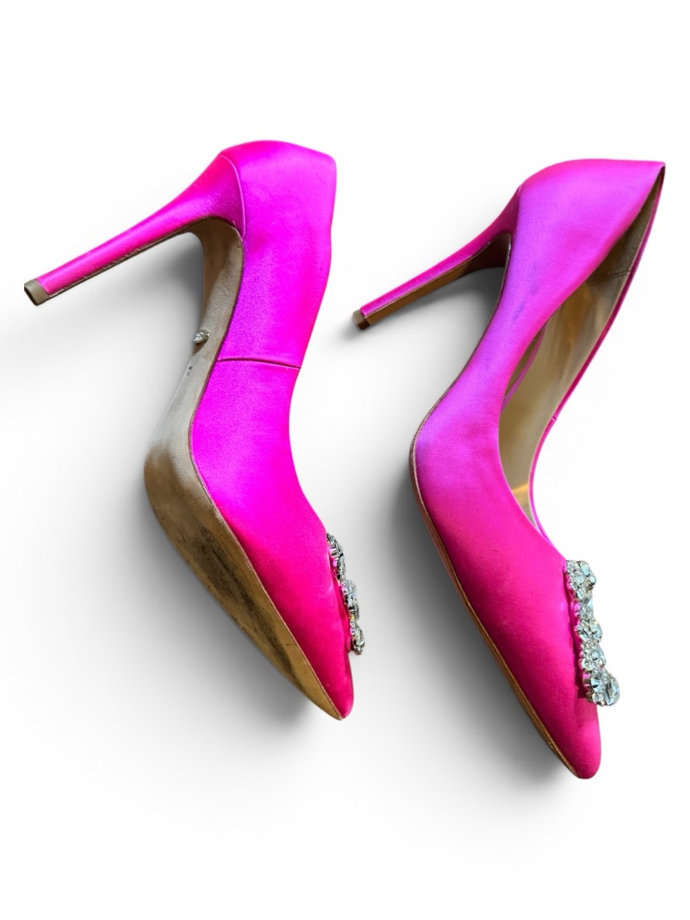 Badgley Mischka Fuchsia Satin Pointed-Toe Crystal Buckle Pumps - Picture 4 of 9
